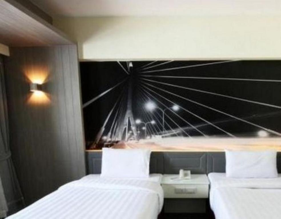 Hotel Papa Bangkok Siriraj מראה חיצוני תמונה